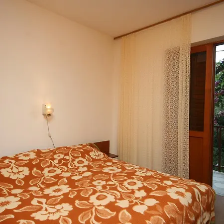 Zivogosce Mala Duba 2606a Podgora (Split-Dalmatia)